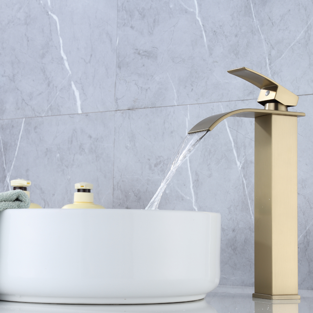 Torneira Lavatório Ouro Escovado Bica Alta Cascata – FONTEA ALTUS AURI GRIFERS